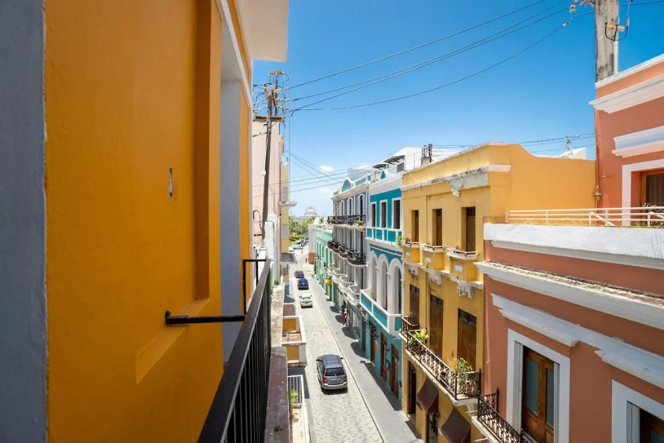 Modern 2-Bedroom Apartment In Historic Old San Juan